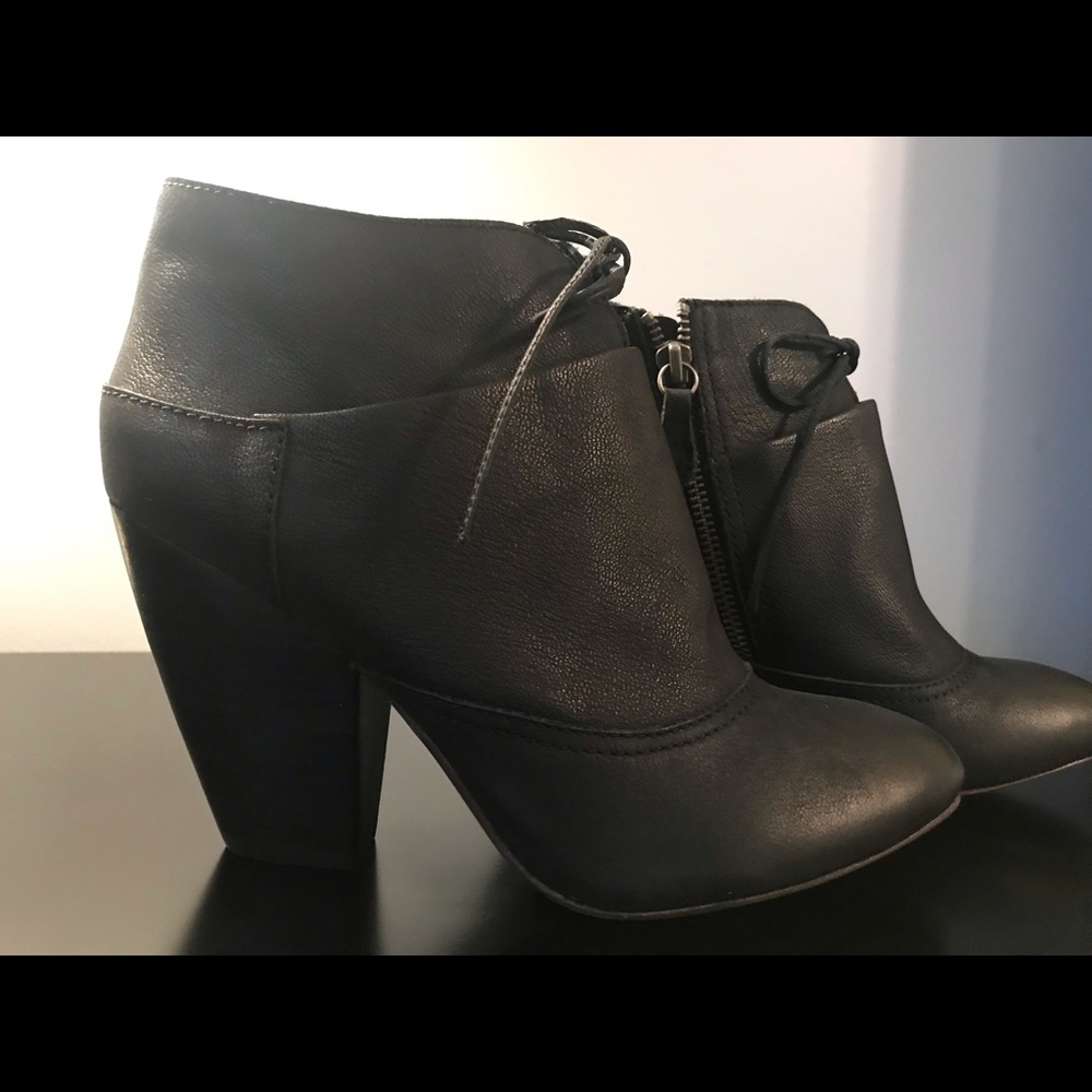 ✔️Limited Edition Quality Leather Ankle Boots